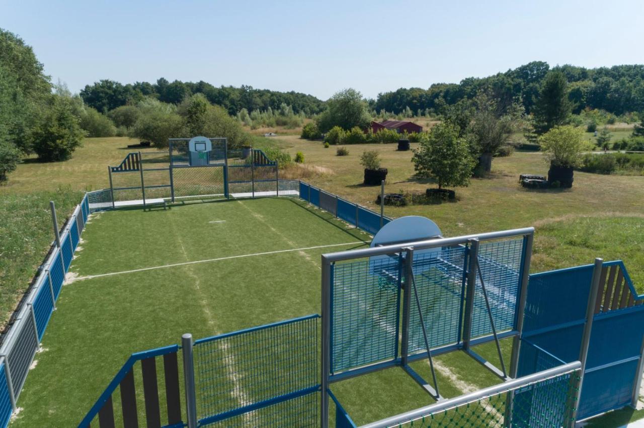 Les Cabanes Parisiennes - Chalets 1H30 From Paris - 62P Сент-Женевьев-де-Буа Экстерьер фото